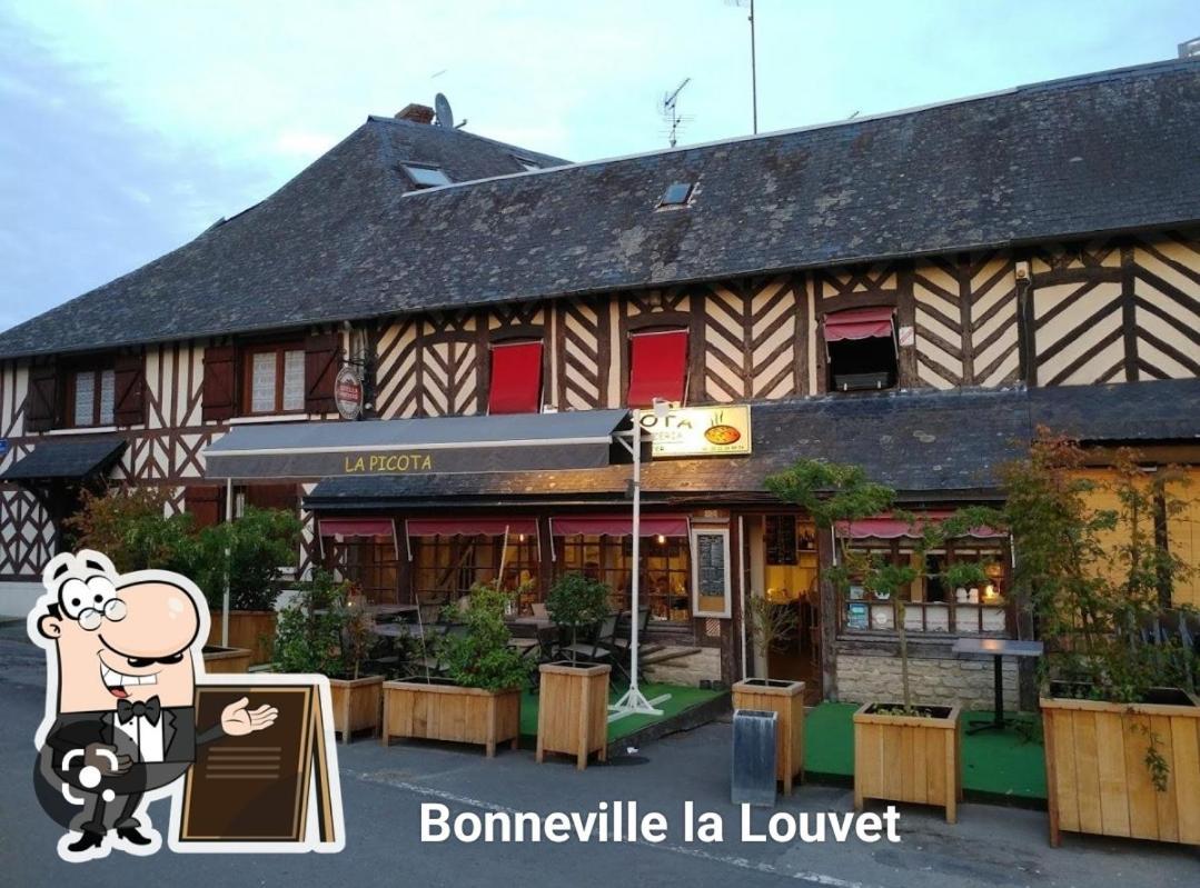 D'Hauville Vallee Bonneville-la-Louvet Exterior photo
